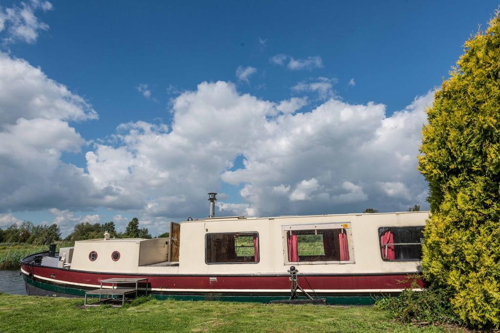 Houseboat פינקפיין מראה חיצוני תמונה