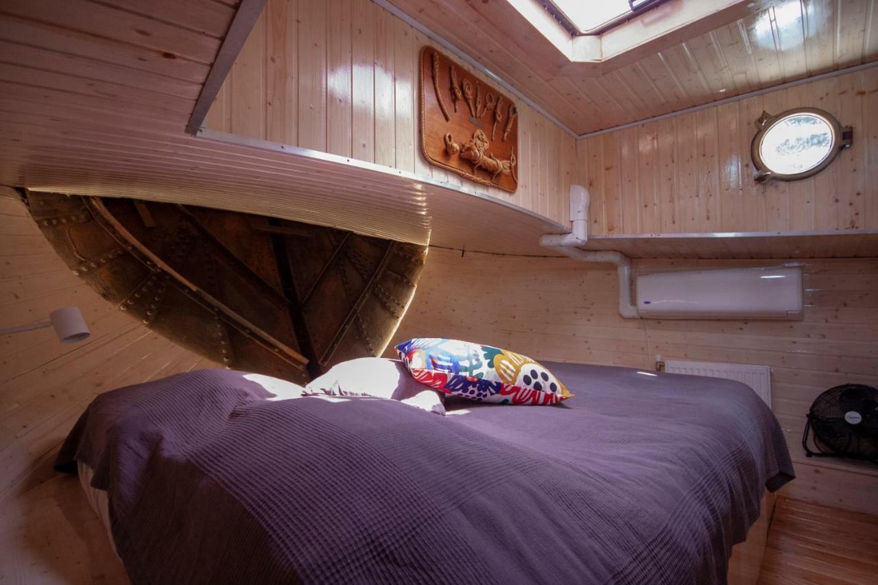 Houseboat פינקפיין מראה חיצוני תמונה