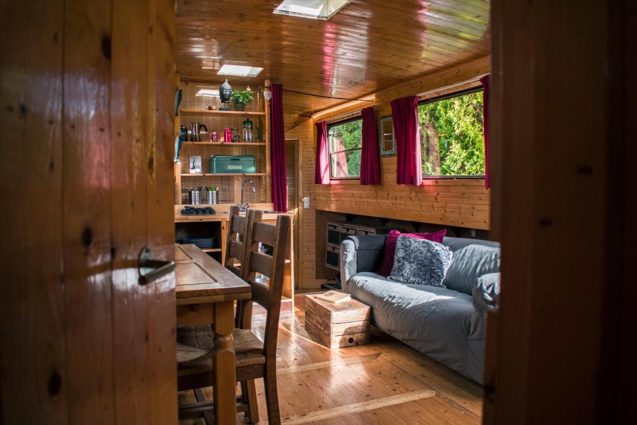 Houseboat פינקפיין מראה חיצוני תמונה